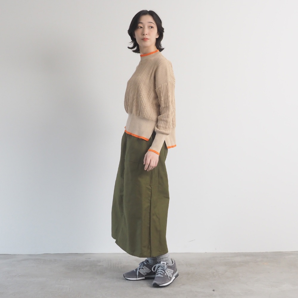 NARU(ナル) Hidamari Cotton ワイドリブバイカラーコモドニット 670710