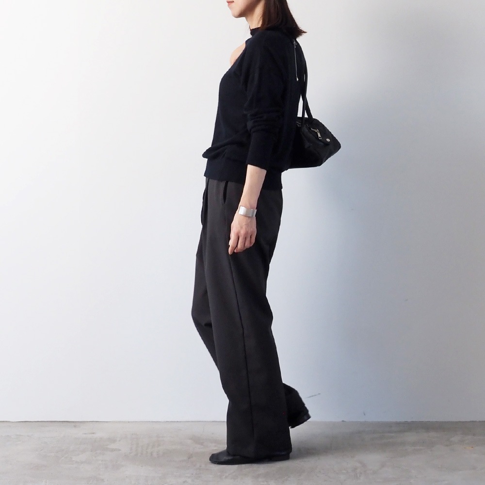 【予約】NARU(ナル) ムースヤーン ハイネックニット 665705