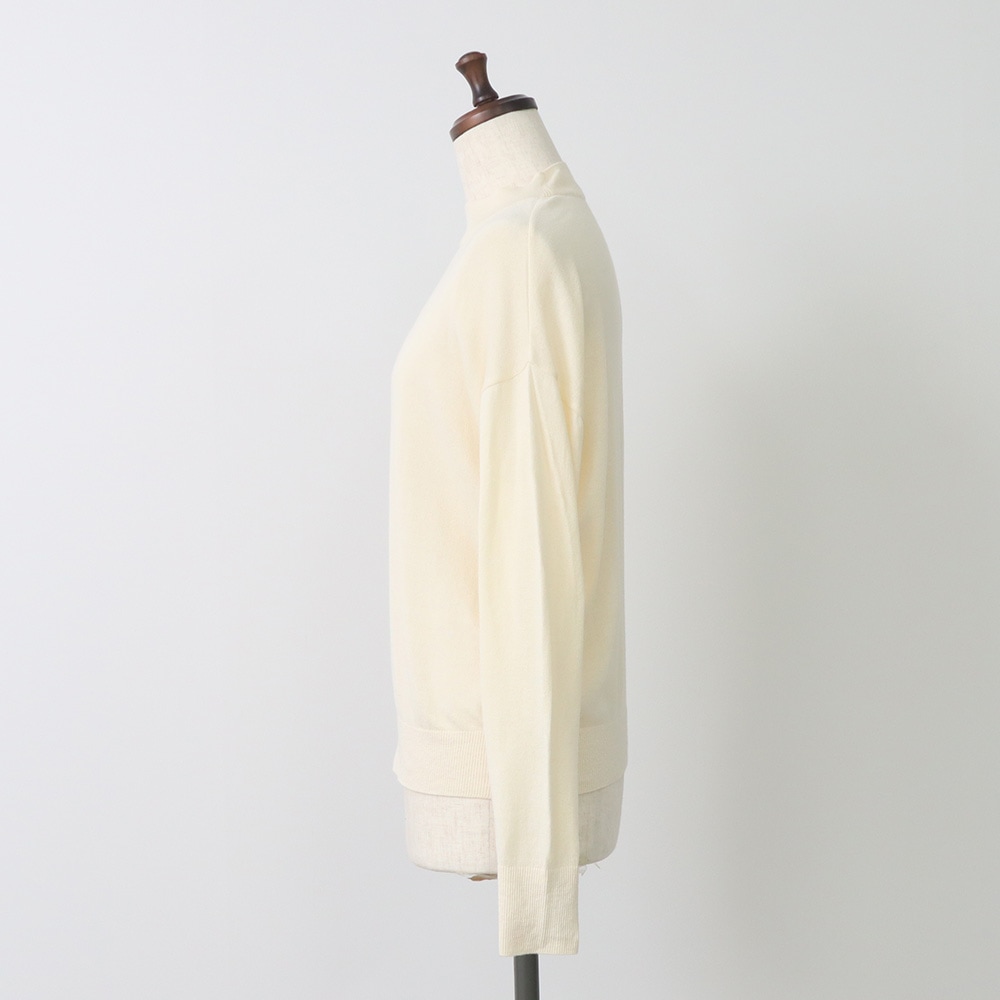 【予約】NARU(ナル) ムースヤーン ハイネックニット 665705