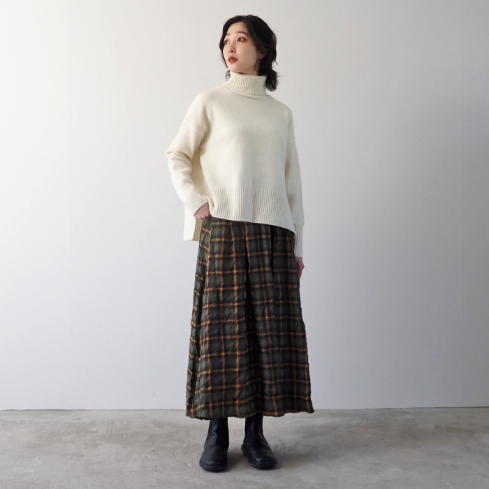 NARU(ナル) タスマニアラムコモドニットタートル 650601