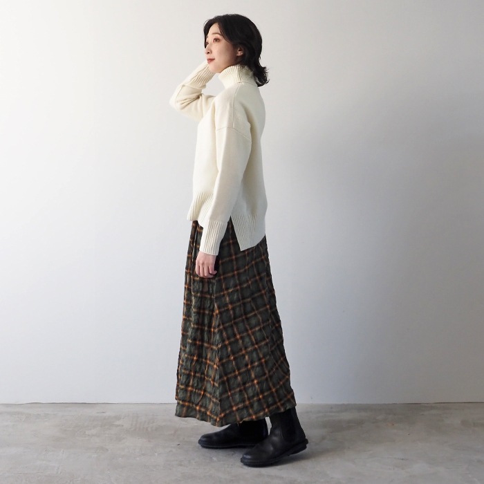 NARU(ナル) タスマニアラムコモドニットタートル 650601