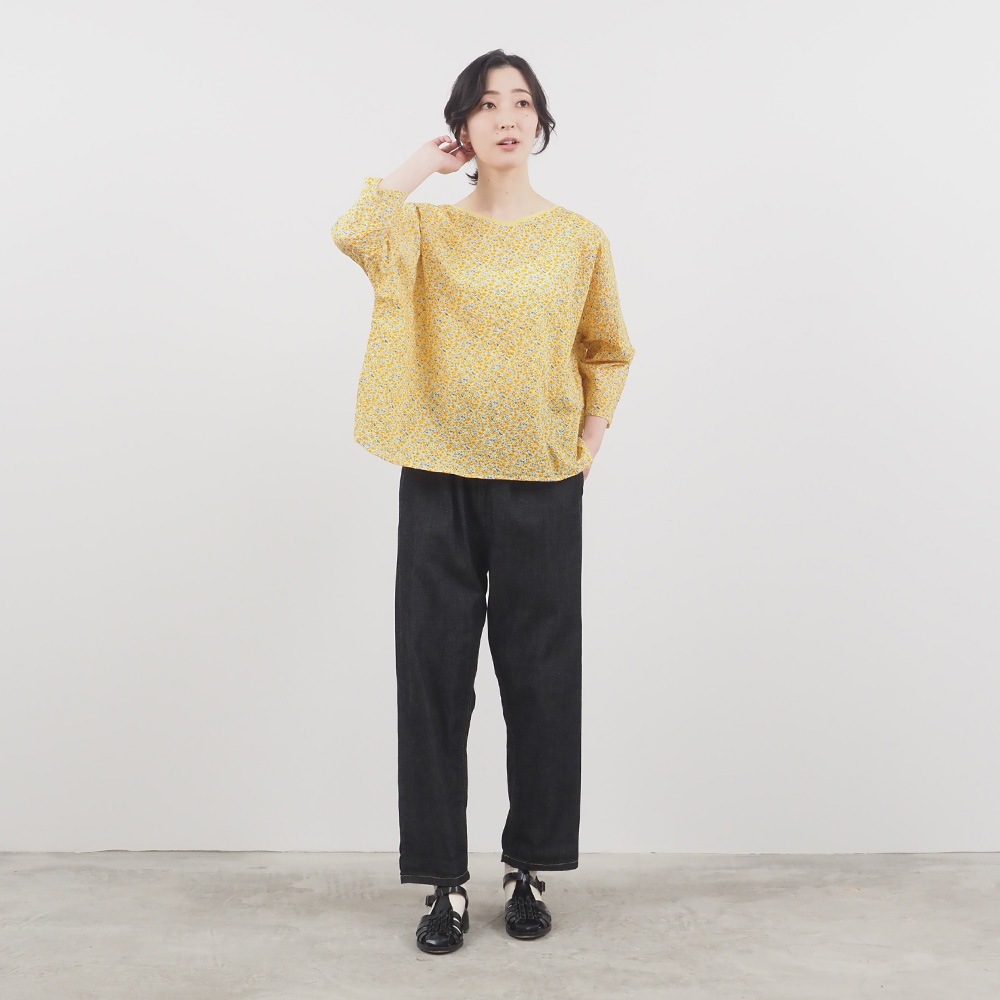 NARU(ナル) ミラクルウェーブリバティプリント(Day's Eye) バトーブラウス7分袖(2way) 661856