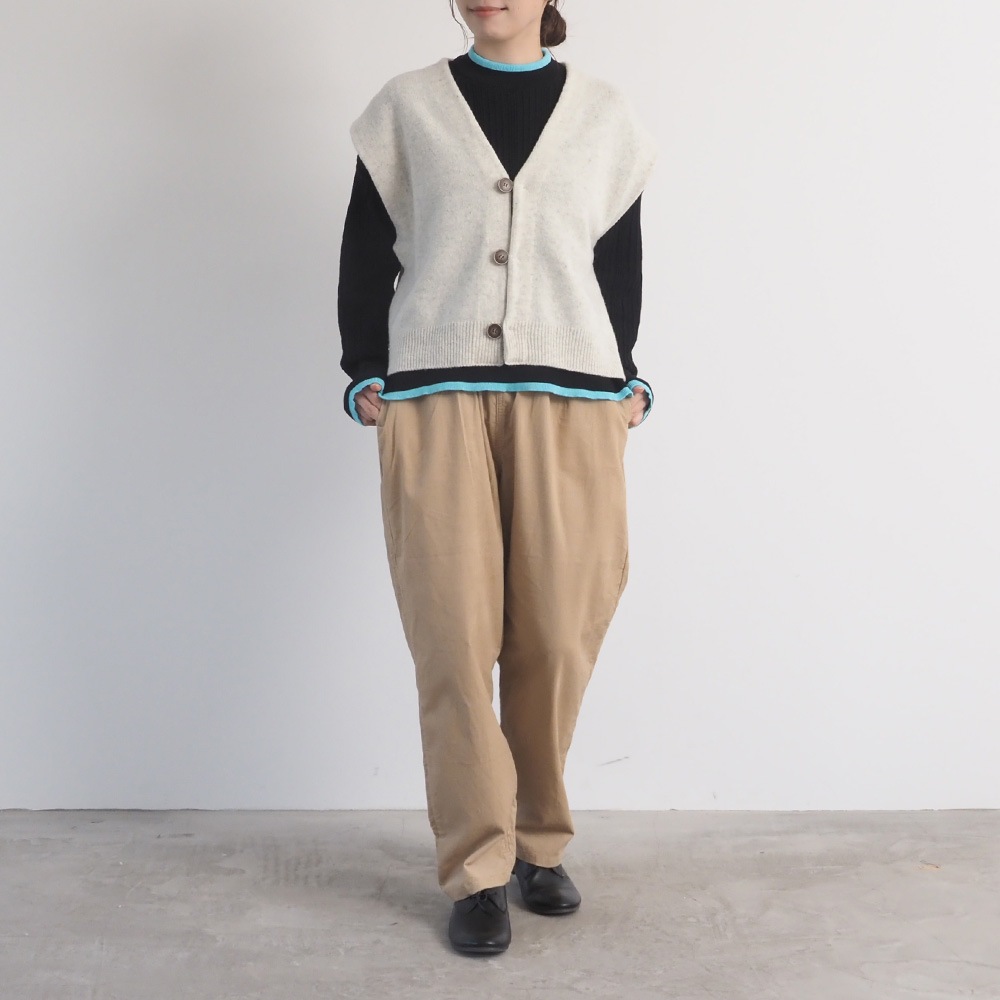 NARU(ナル) タスマニアラム クロップドカーディーベスト 668600