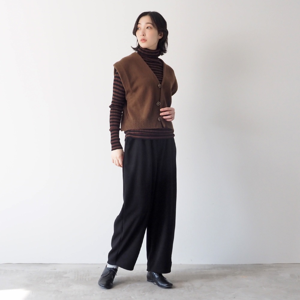 NARU(ナル) タスマニアラム クロップドカーディーベスト 668600