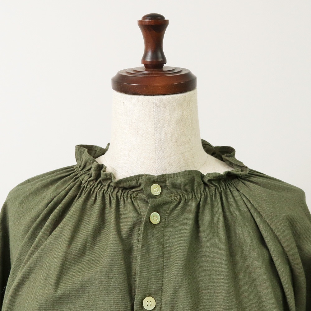 NARU(ナル) 30ビエラワッシャー フリルネックシャツ 665856