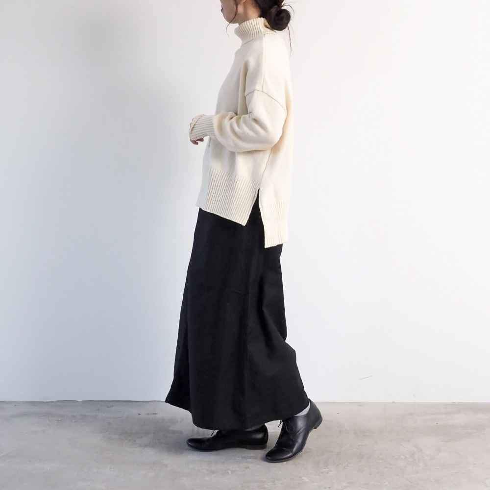 NARU(ナル) ムラ糸ミリタリーバックサテン ベイカースカート 666817