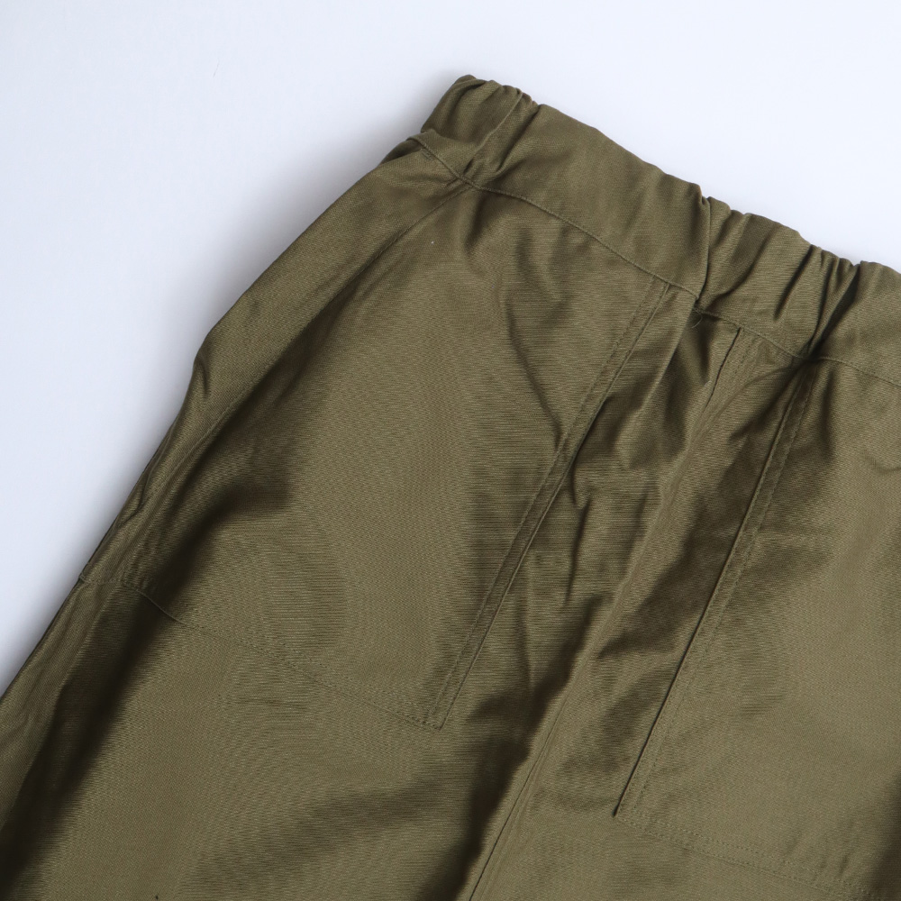 NARU(ナル) ムラ糸ミリタリーバックサテン ベイカースカート 666817