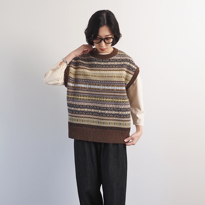 NARU(ナル) リシェス フェアアイル柄 ニットベスト 652710