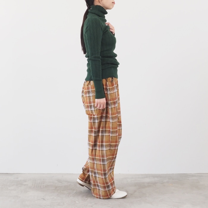 新色入荷！NARU(ナル） コットンランダムリブニットタートル 650701