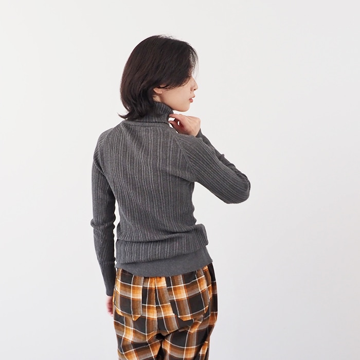 新色入荷！NARU(ナル） コットンランダムリブニットタートル 650701