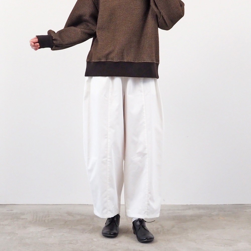 【aiさんコラボ】NARU(ナル) ポリエステルコットンツイルストレッチ コクーンパンツ