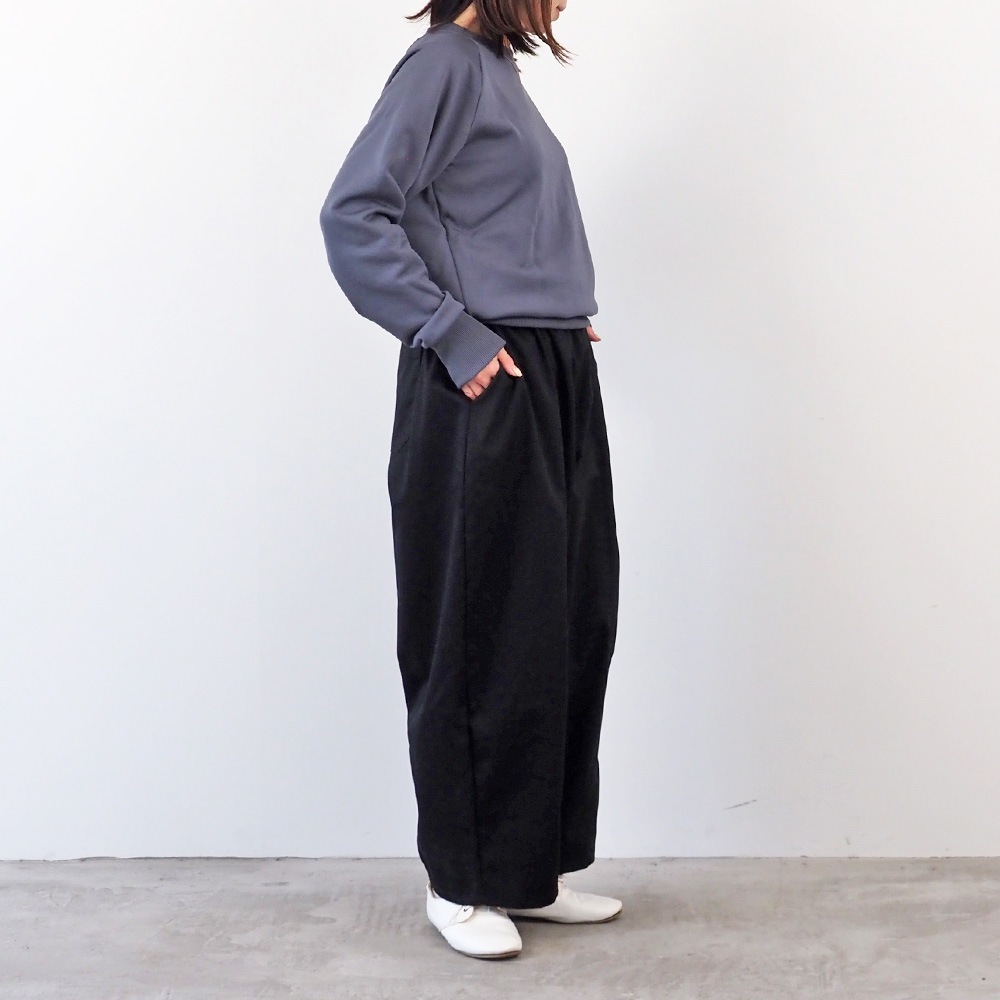 【aiさんコラボ】NARU(ナル) ポリエステルコットンツイルストレッチ コクーンパンツ