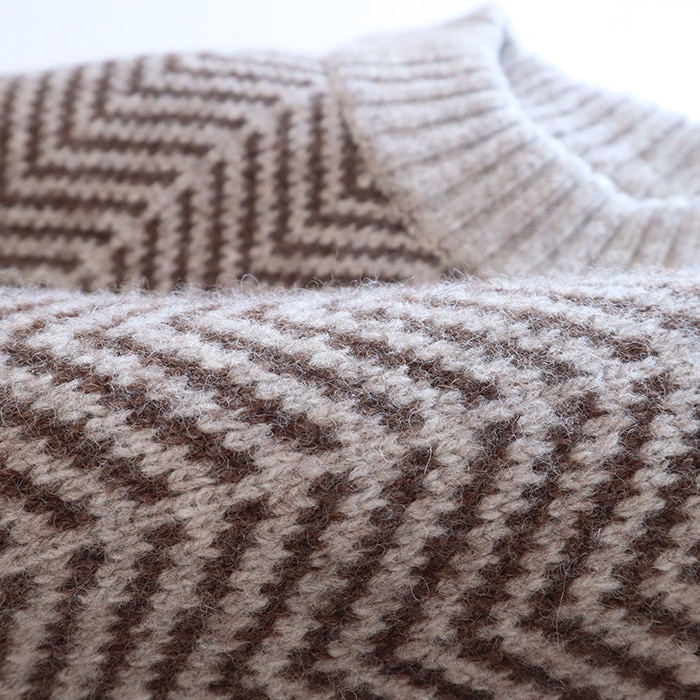 NARU(ナル) NATURAL COLORED WOOL ヘリンボーン コモドニット NARU(ナル) NATURAL COLORED WOOL ヘリンボーン コモドニット