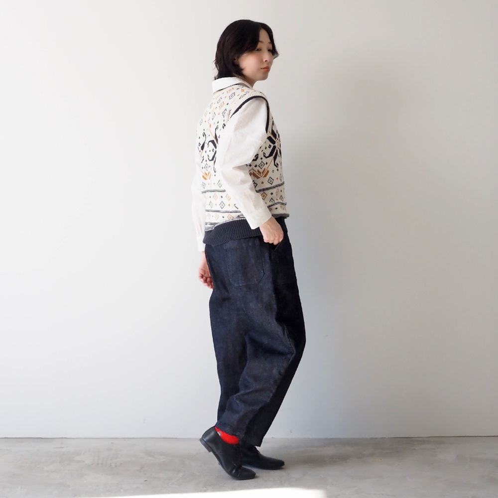 NARU(ナル) コンパクトヤーン 雪柄ケーブルベスト 666400 | 2025秋冬