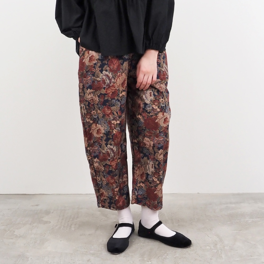 NARU(ナル) 30ビエラゴブランロココ柄 エッグパンツ 656811 | BOTTOMS