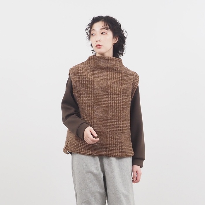 NARU(ナル) イタリアンエアリーグレンチェック ハイネックベスト 656251