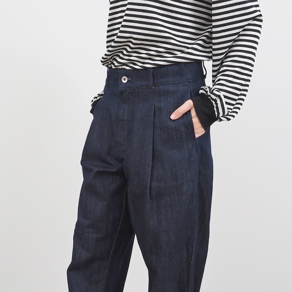 NARU(ナル) 12ozデニムタックストレートパンツ 661825