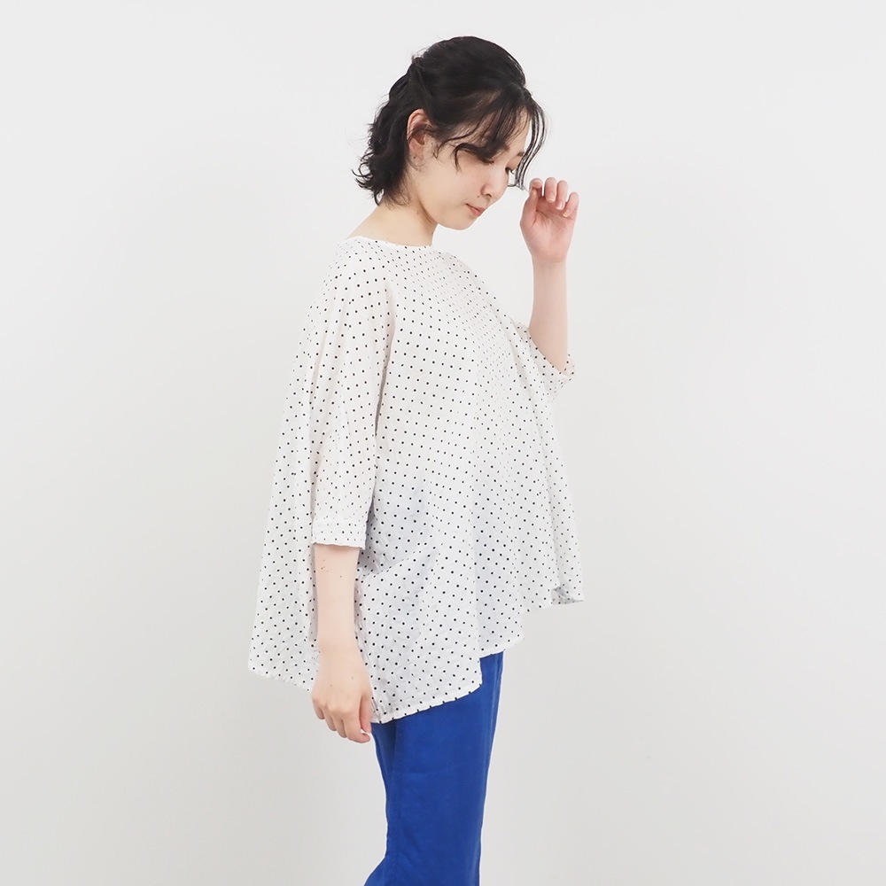 NARU(ナル) 80ローンリップルシンプルドット ゆったりブラウス 662831