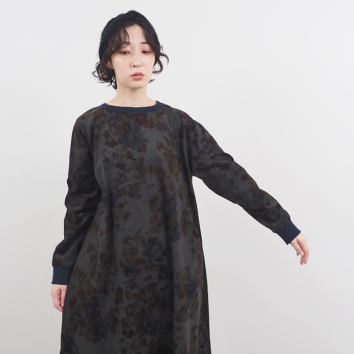 NARU(ナル) 21コーデュロイオーバーダイプリント ワンピース 656825
