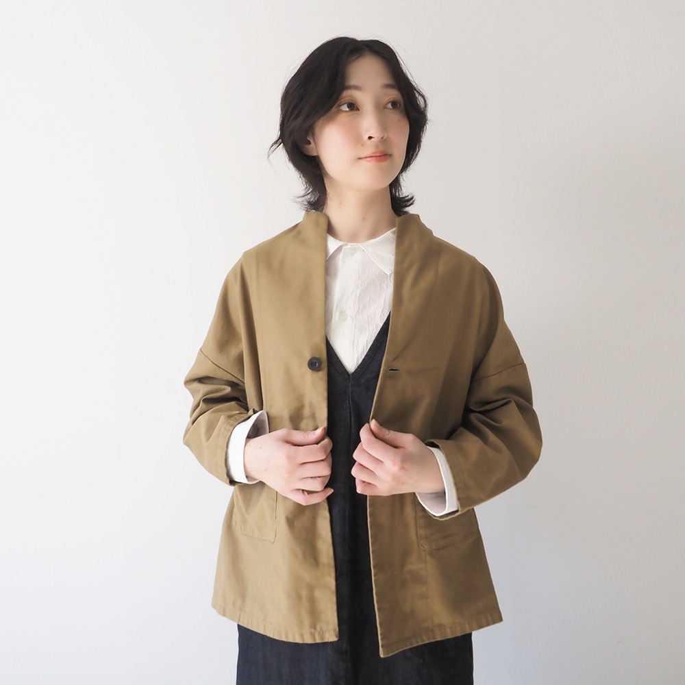 【予約】NARU(ナル) ムラ糸ミリタリーバックサテン ノッチジャケット 670810