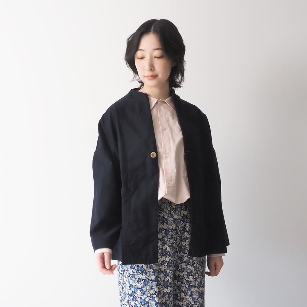 【予約】NARU(ナル) ムラ糸ミリタリーバックサテン ノッチジャケット 670810