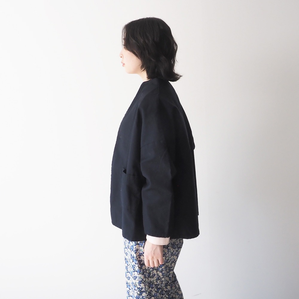 【予約】NARU(ナル) ムラ糸ミリタリーバックサテン ノッチジャケット 670810