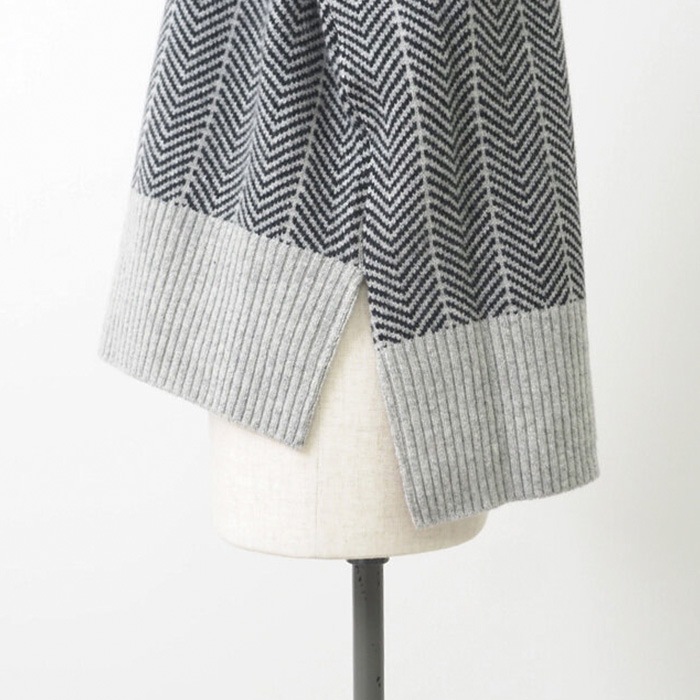 【キナリノコラボ】NARU(ナル) タスマニアラムウール ヘリンボン柄コモドニット KR-TR-02