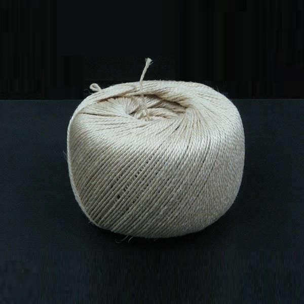 麻ロープトワイン４mmX2.5kg（約250m）