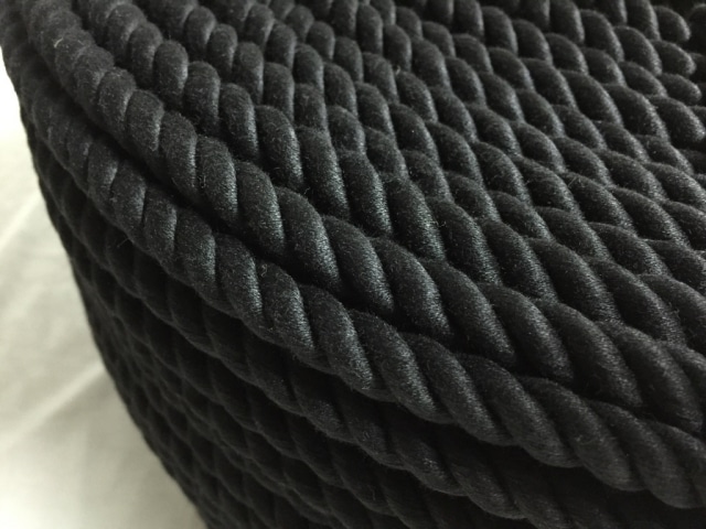 綿ロープ黒 7mm