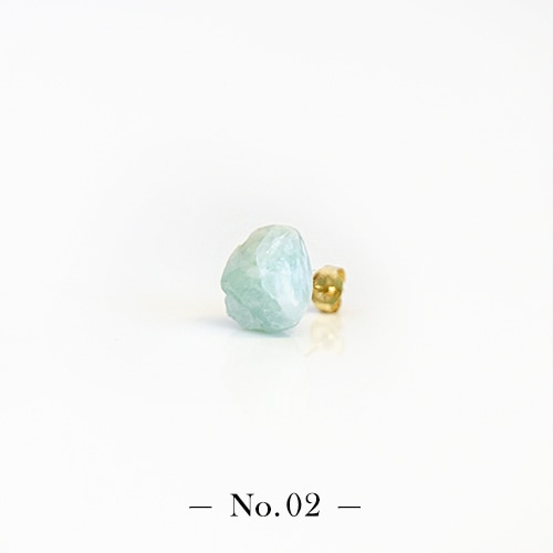 宝石の国 フォスフォフィライトのかけらピアス【販売終了