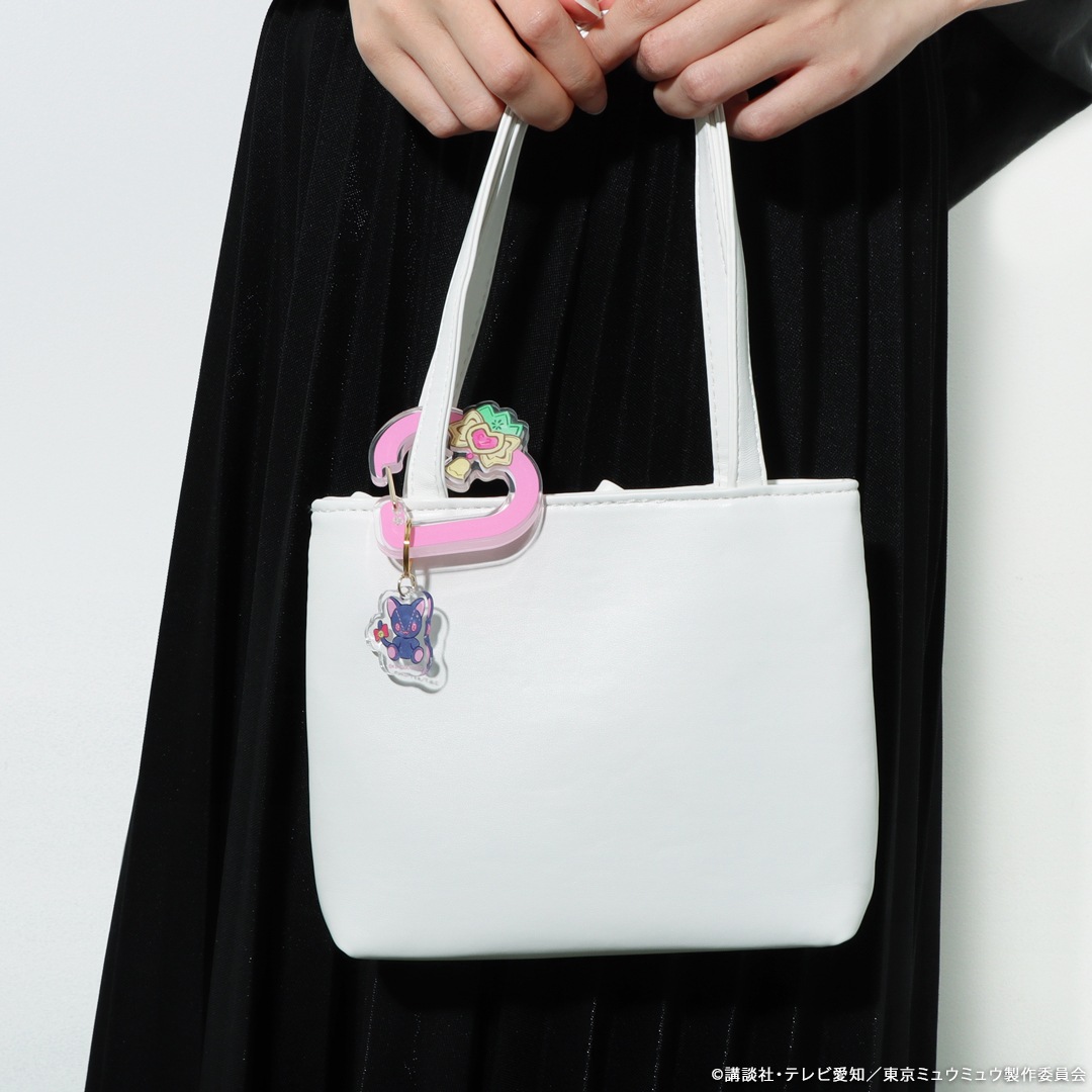 アニメ「東京ミュウミュウ」 ストロベルベルカラビナ | 特集から探す