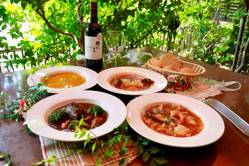 【父の日限定超早割10％OFF】手を休めて、家族でご褒美時間！金曜日の贅沢ディナースープセット（4食入り）【ポイント５倍、メッセージカード、専用熨斗付】