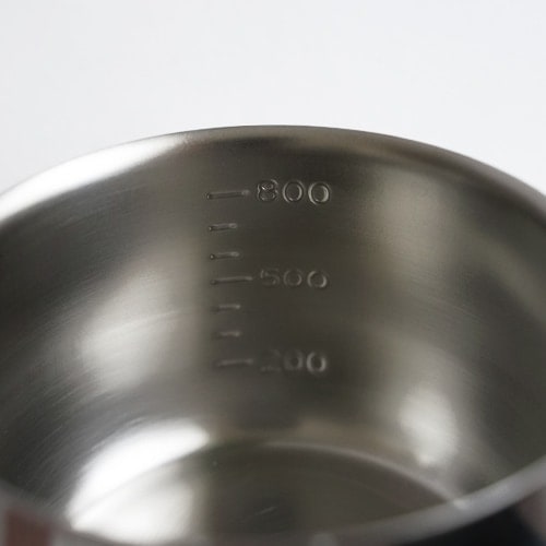 タケコシ 18-8 ステンレスミルクパン 800ml 目盛付の通販