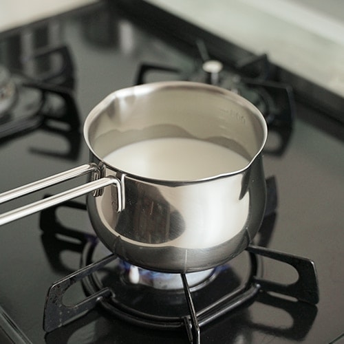 タケコシ 18-8 ステンレスミルクパン 800ml 目盛付の通販