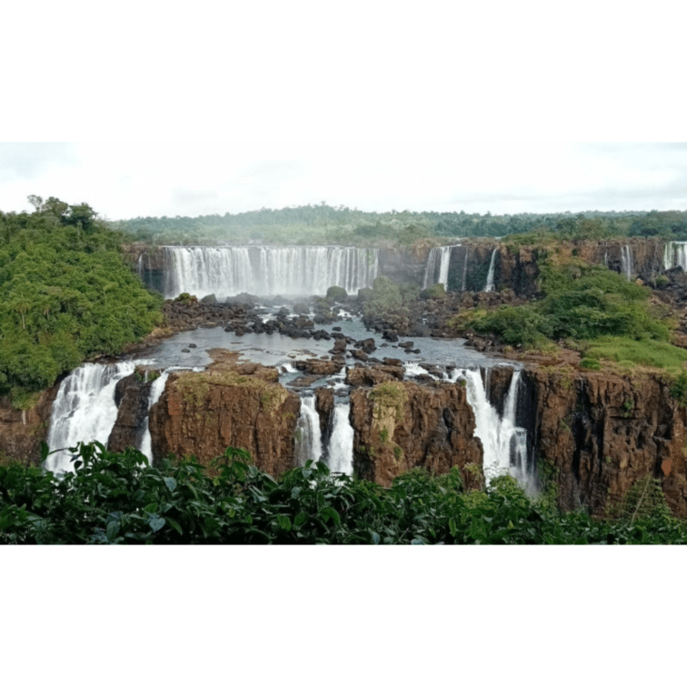 イグアスの滝[Iguazu Falls]