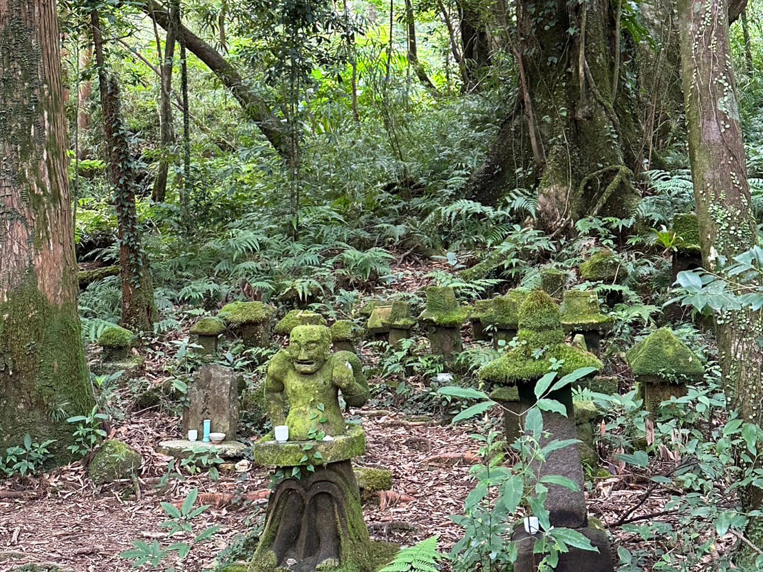 牛床詣所エッセンス［USHIDOKO Divine Worship Site]『安らぎのはじまり』