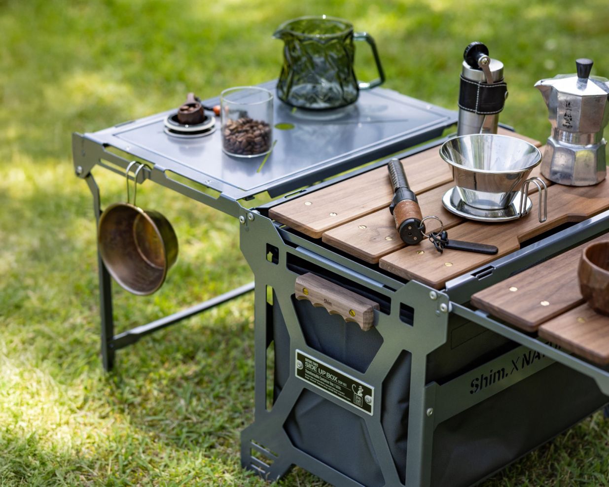 アウトドアテーブル : OUTDOOR TABLE : Nature tones
