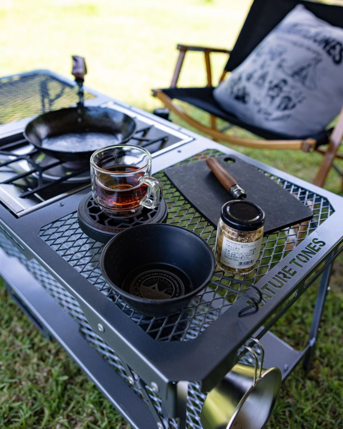 【THE HABIT TABLE】<br>STEEL GRAY