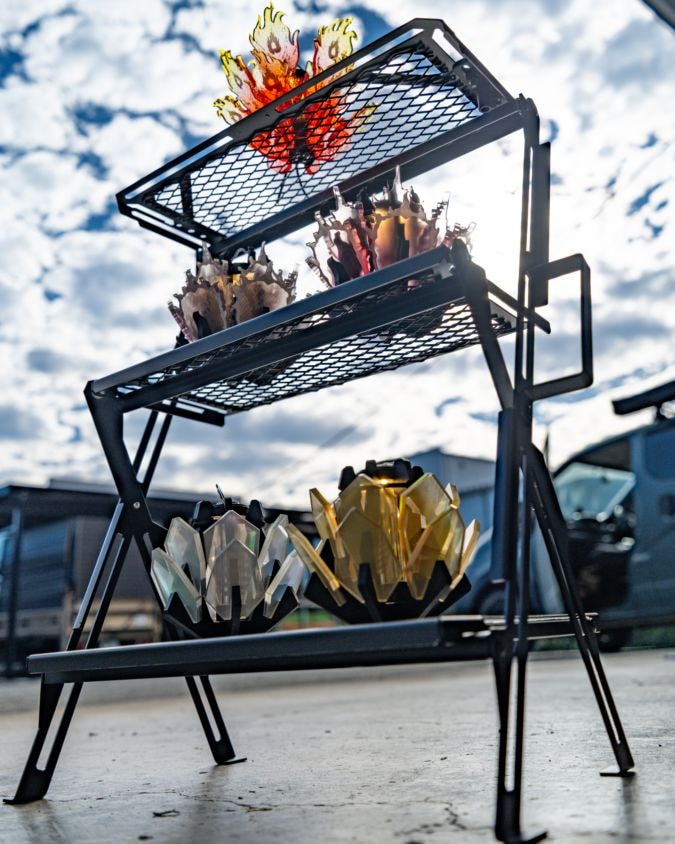 THE TRIPLE LADDER SHELF<br>トリプルラダーシェルフ