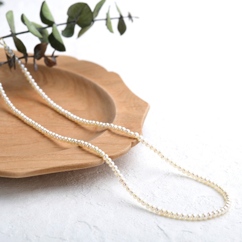 Natully ナチュリー イチレンネックレス Button ホワイト NR-00838