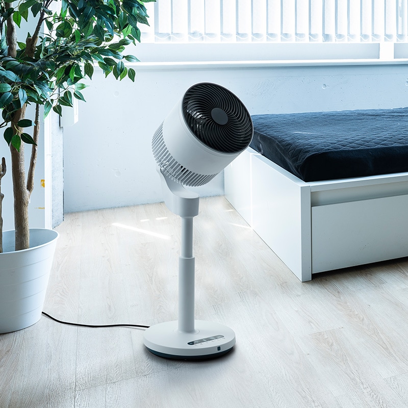 サーキュレーター 衣類 乾燥 Three-up スリーアップ 衣類乾燥機能付 3Dデュアルサーキュレーター ヒート＆クール ホワイト NR-01163