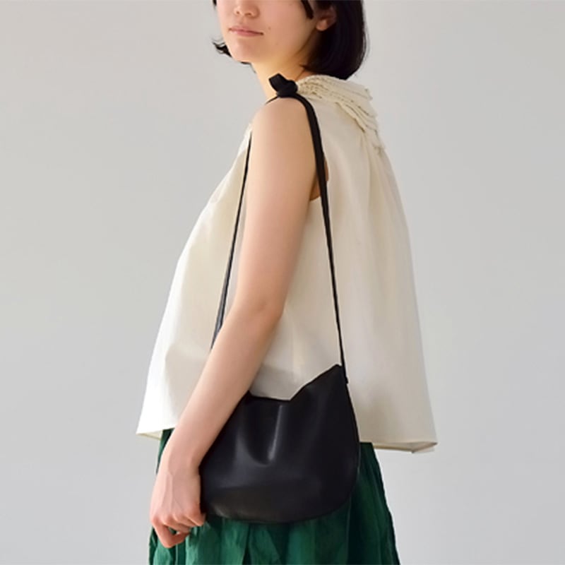 CLASKA DO クラスカ ドー レザーポシェット Pochette Hippo noir NR-01475