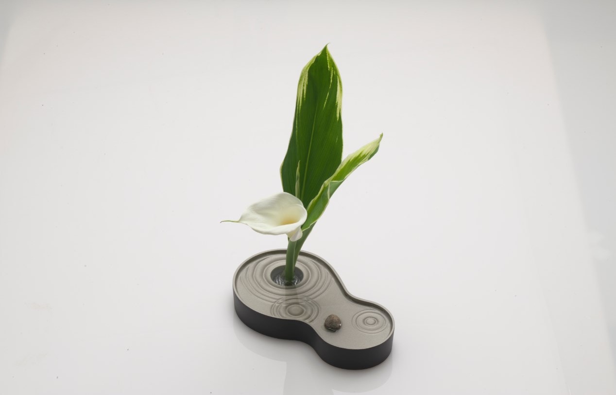 小さな水盤　雫影（しずか） HISAGO