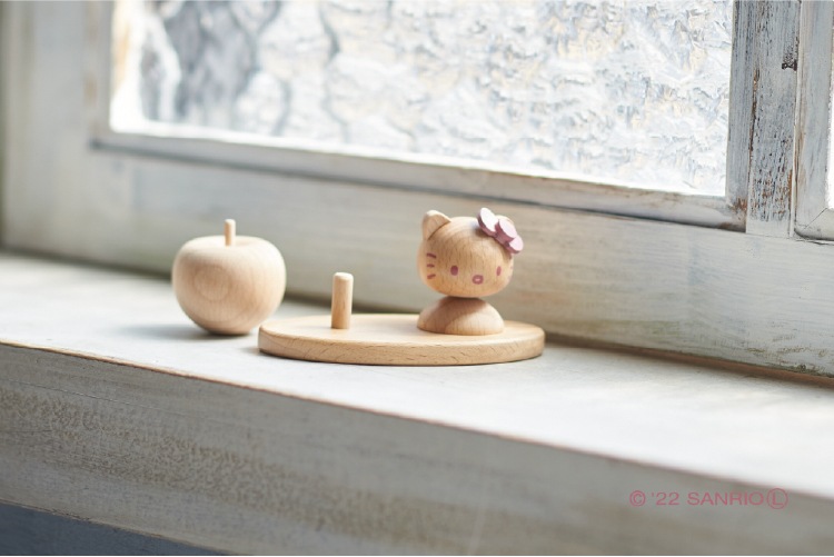 【美品✨️超レア】ハローキティ アロマポット アロマライト 陶器製 美品✨️超レア】ハローキティ アロマポット アロマライト 陶器