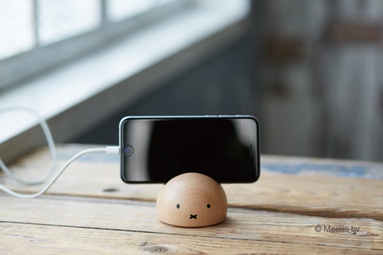 ニチガン ミッフィースマホスタンド MZ2