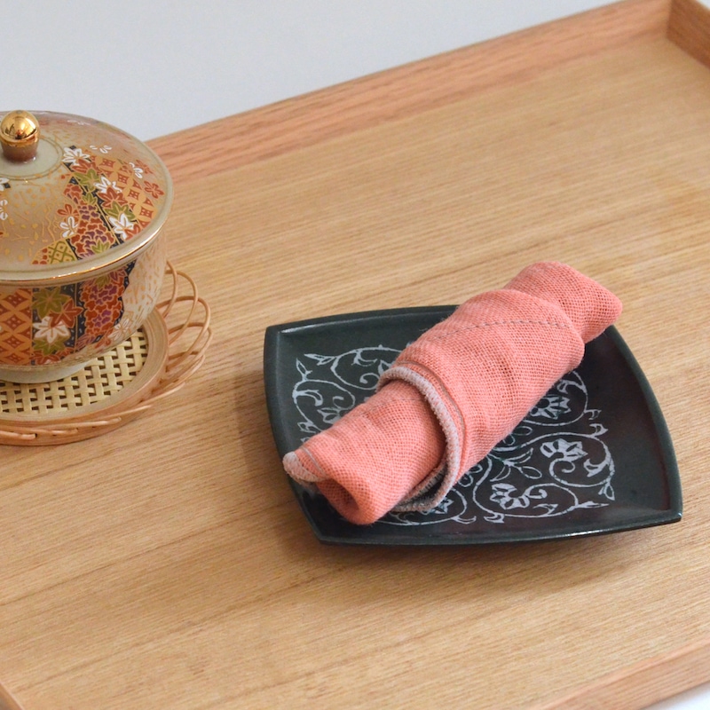 蚊帳織り　備長炭色合わせおしぼり　若紫色