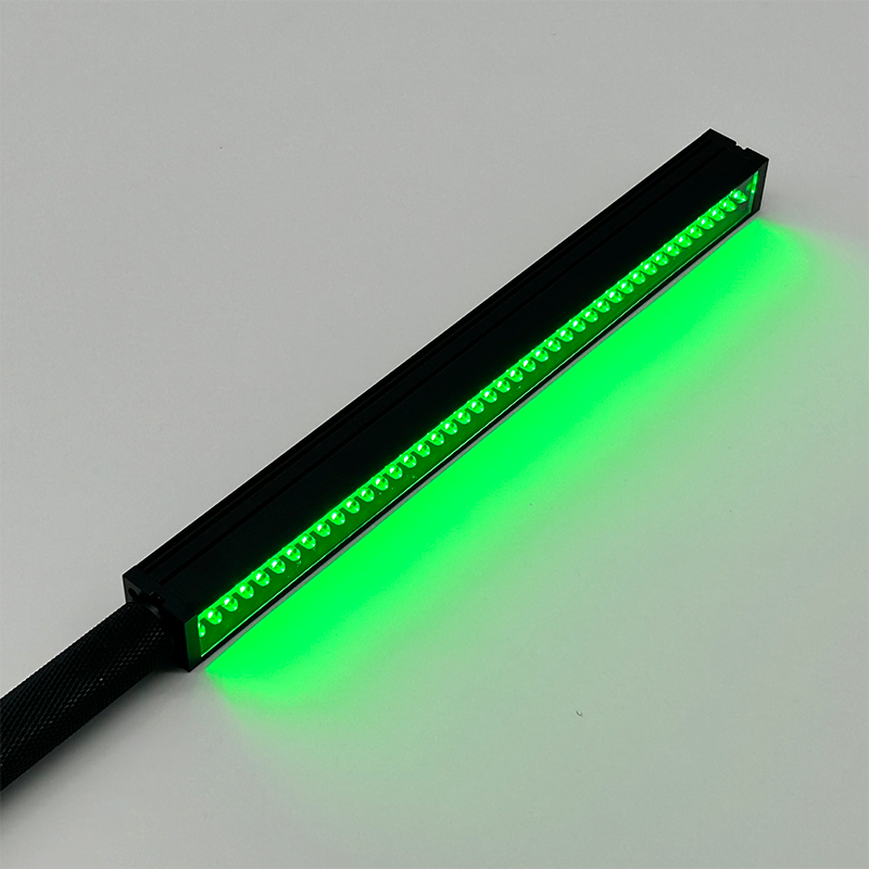 ほこりが見える！クリーンチェックライト LEDエイジス｜Coating Plus