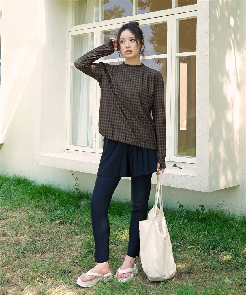 【紫外線カット率99%以上】ドロスト ラッシュガード 付き 体型カバー キャミソール 水着 セットアップ 5点セット