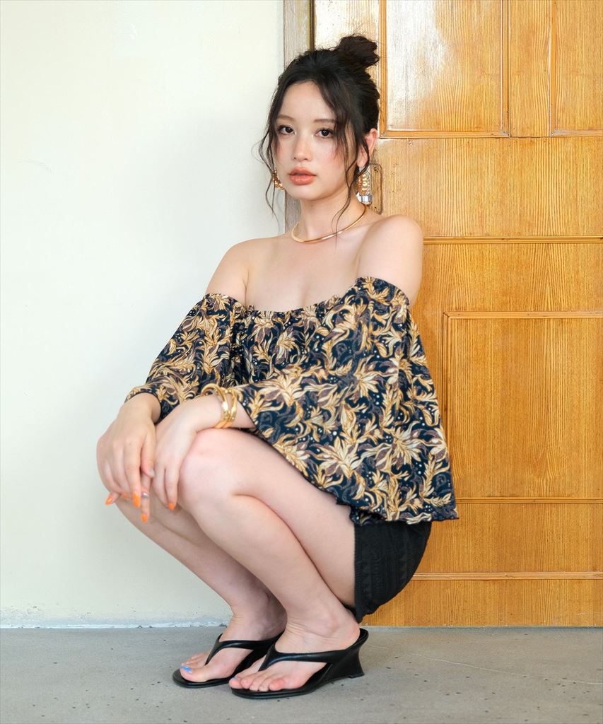 【2025年新作】カバーアップ オフショルダー キャミソール セットアップ 体型カバー レディース