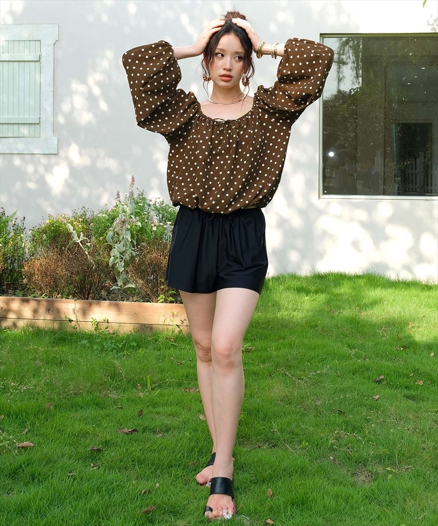 【2025年新作】カバーアップ オフショルダー バルーン セットアップ 体型カバー レディース